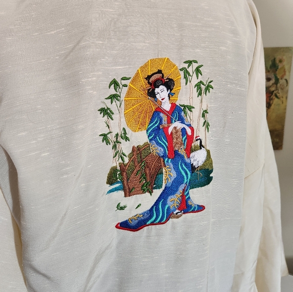 Vintage kimono with embroidery - Picture 4 of 4